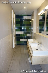 4er-Comforthaus 264 – Badezimmer – Center Parcs Park Allgäu, Foto Nov. 2018