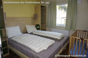 6er-Comforthaus 353 – Schlafzimmer – Center Parcs Park Allgäu, Foto Nov. 2018