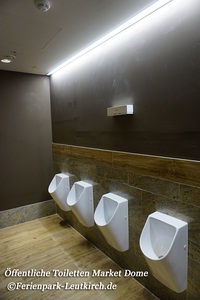 Öffentliche Toiletten – Center Parcs Park Allgäu, Foto Nov. 2018