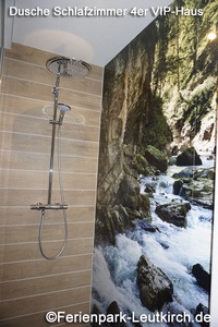 4er-VIP-Haus 569 – Dusche am Schlafzimmer – Center Parcs Park Allgäu, Foto Dez. 2018