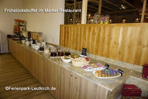 Frühstücksbuffet im Market Restaurant – Center Parcs Park Allgäu, Foto Dez. 2018