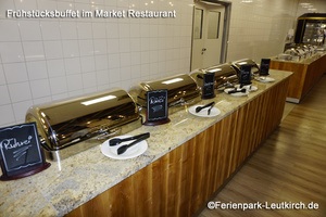 Frühstücksbuffet im Market Restaurant – Center Parcs Park Allgäu, Foto Dez. 2018
