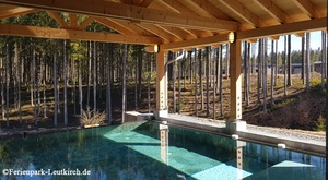 Horizontpool im Deep Nature Spa – Center Parcs Park Allgäu, Foto März 2019